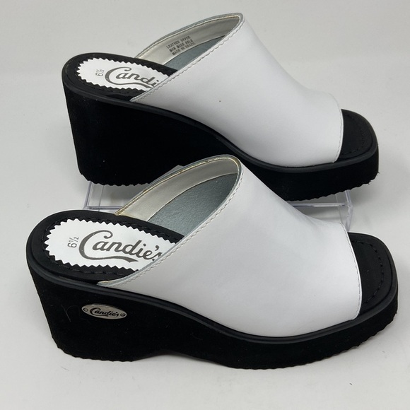 Y2K Candies White Leather Wedge SIZE 6 1/2 New in Box - Picture 2 of 9